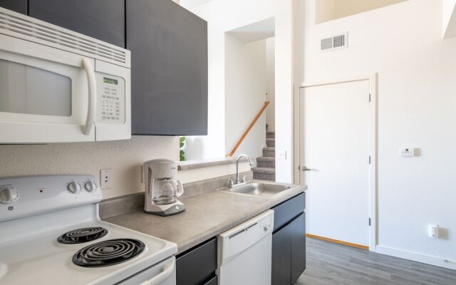 Tempe Luxury Apartments by WanderJaunt