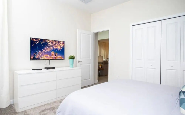 Stunning 5BR Home - Your Dream Getaway