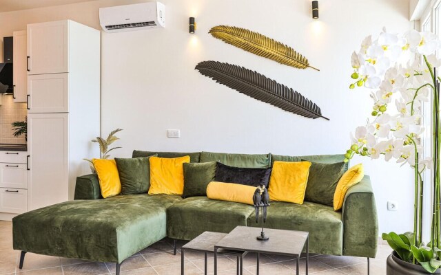 Nice Apartment in Marina With Jacuzzi, Wifi and 3 Bedrooms