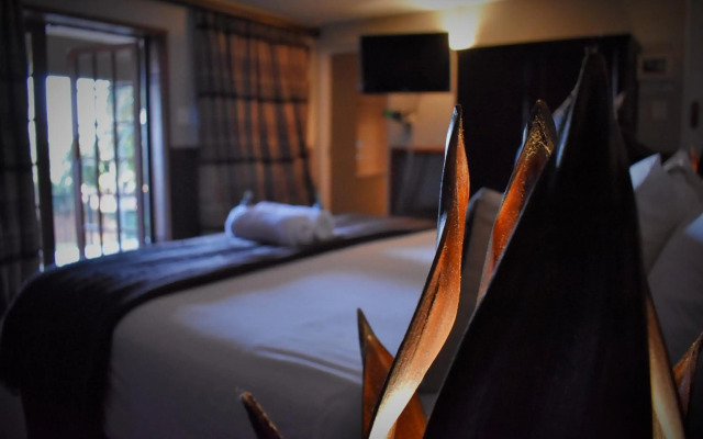 Waterfalls Boutique Hotel