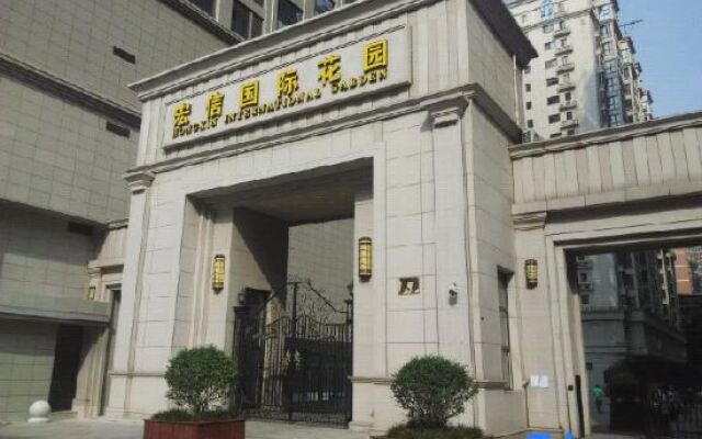 Tianxi Apartment (Xi'an City Wall Yongningmen Subway Station Branch)