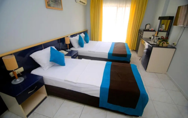 Klas More Beach Hotel