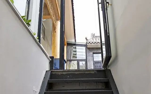 Beijing Jiudu Shanshuiju