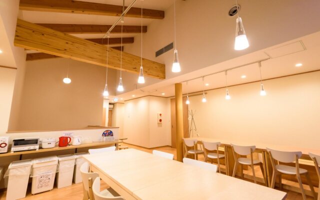KYOTO TSUKIUSAGI - Hostel
