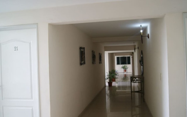 Hotel Kuliacan by Grupo La Jolla