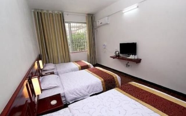 Yangshuo Xinqinghe Hotel