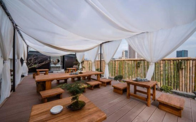 Yunfuli Yinsu Du Fu Thatched Cottage Business and Leisure B&B