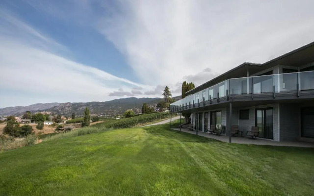 The Inn at Therapy Vineyards