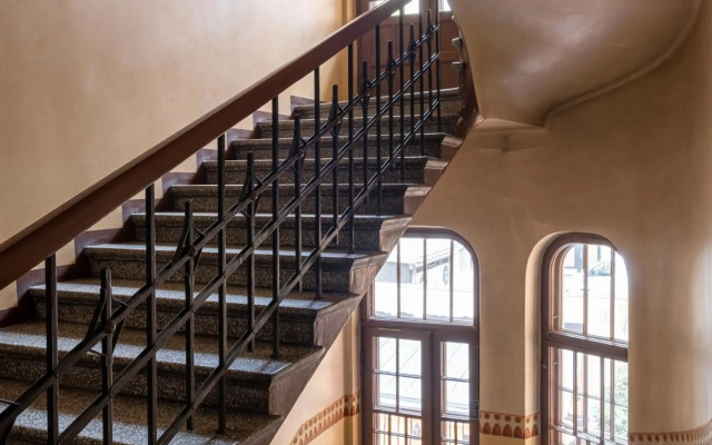 Luxury 2BR Central Getaway, Workation, Staycation, Remote Work