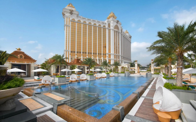Banyan Tree Macau