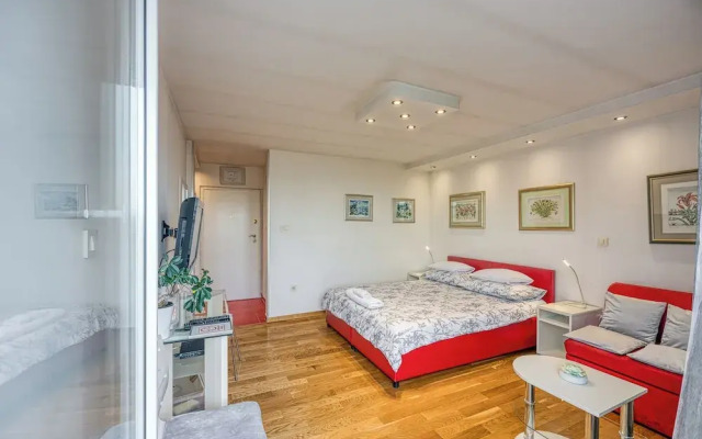 New Cozy Penthouse With Panoramic View