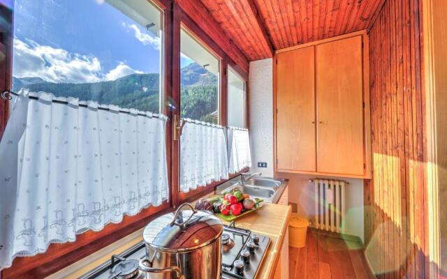 Monterosa Cozy Apartment 200m From Ski