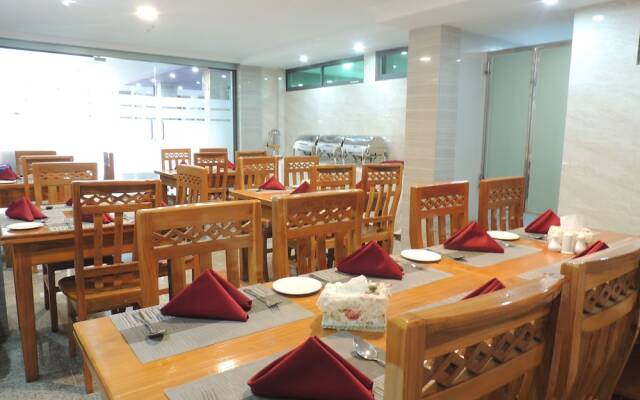 Hotel San Taw Win