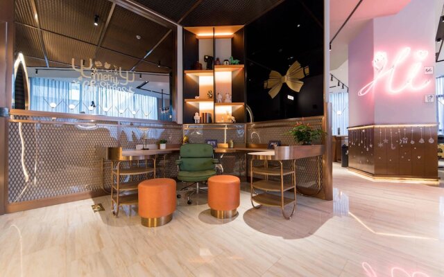 ibis Styles Shanghai New Hongqiao Hotel