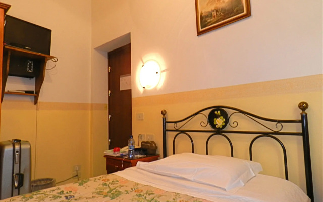 Hotel Desiree