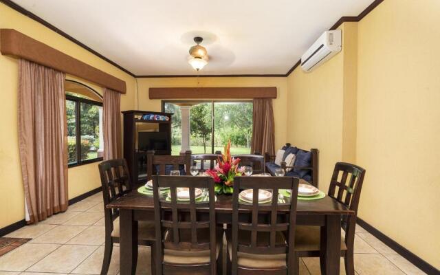 Catalina Cove 3- Spacious 6 Bedroom Loft Home