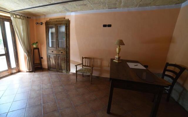 Agriturismo " La Valle degli Ulivi"