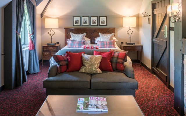 The Lygon Arms - an Iconic Luxury Hotel