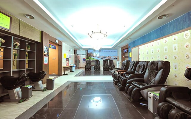 Sea Road Pension