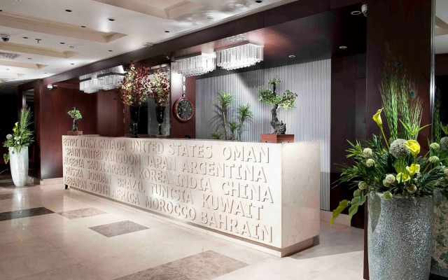 Golden Park Hotel