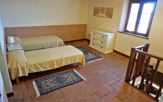 Castello di Selvole-Adults Only