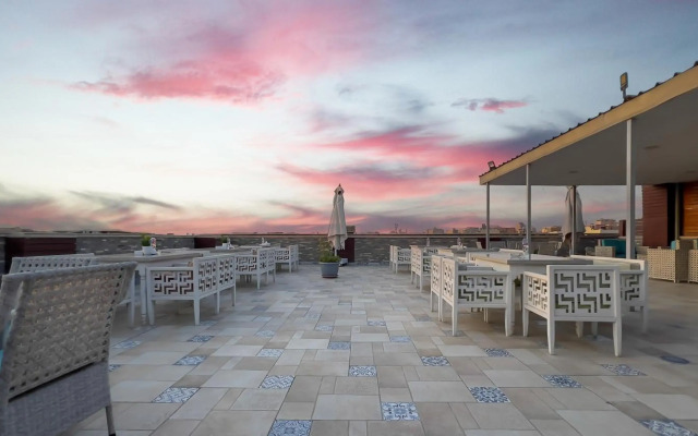 Pyramid Edge Hotel & Exclusive Pyramids View Rooftop