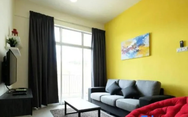 Play Residence at Golden Hills