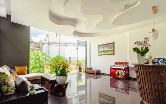 Mega Sky Dalat Hotel