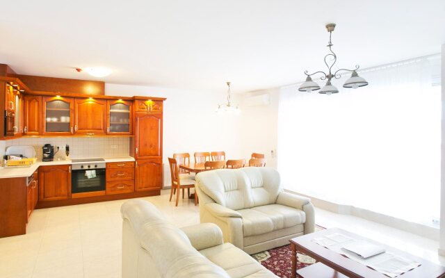 Luxury Apartment Hotel Siófok