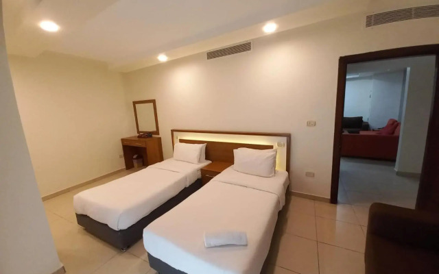 Lujain Hotel Suites