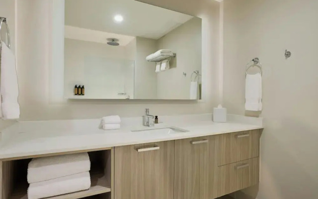 Casa Costera, Isla Verde Beach, Apartments by Marriott Bonvoy
