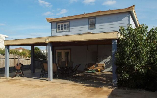 Cyndy s Beach House TS528