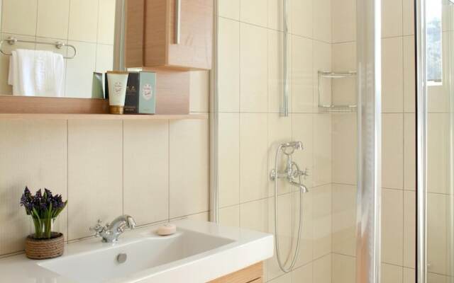 Thanelli in Paxi With 2 Bedrooms and 1 Bathrooms