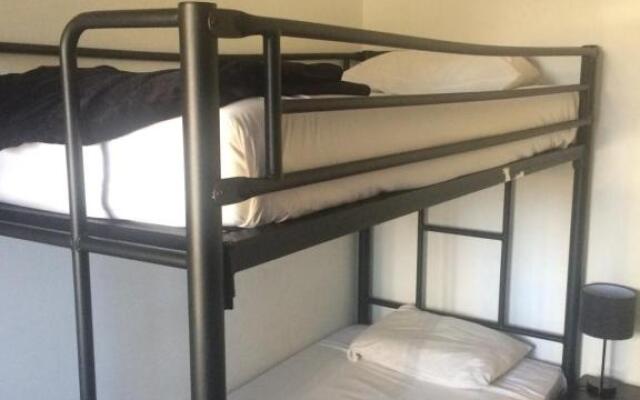 Arrival Lodge Hostel Accommodation