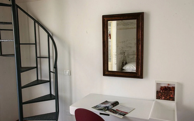 Palazzo Nicastro Guest House Red