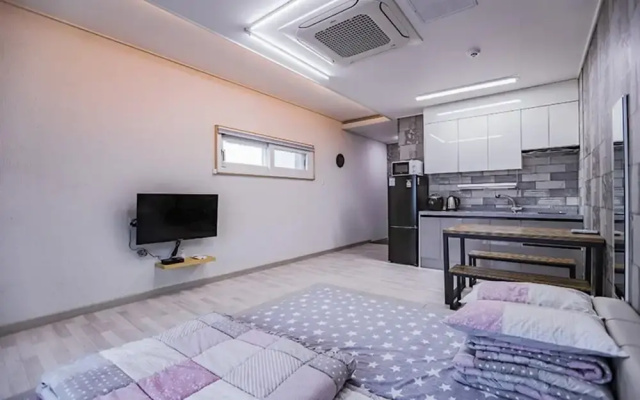 Pohang Sea and Bamboo Pension