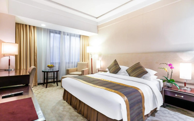 Guangdong Victory Hotel - Free shuttle bus to exhibition center during Canton Fair