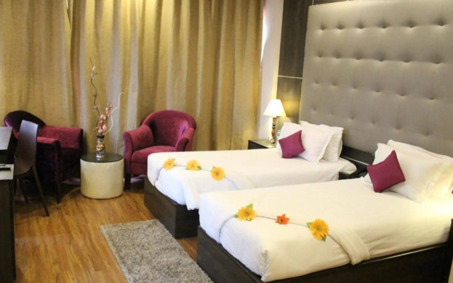 Hotel Grand Harshal