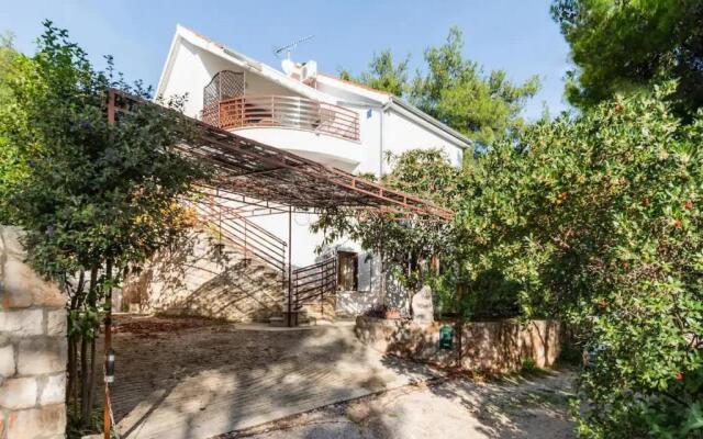 Apartments Villa Pelegrin