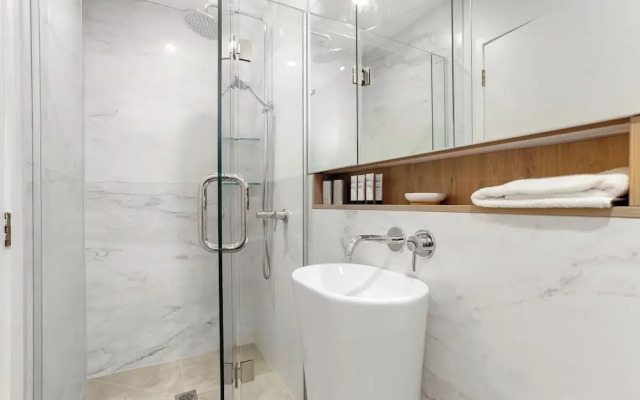 Hobson Quay Apartments by Urban Rest