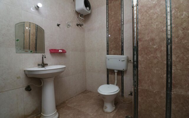 Hotel Taj Heaven By OYO Rooms