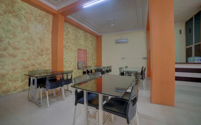 Shri Sai Paradise Hotel & Restaurant