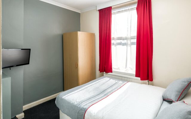 Bros Inn Hotel