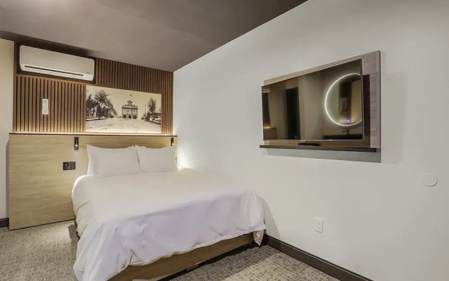 Hermann Motel