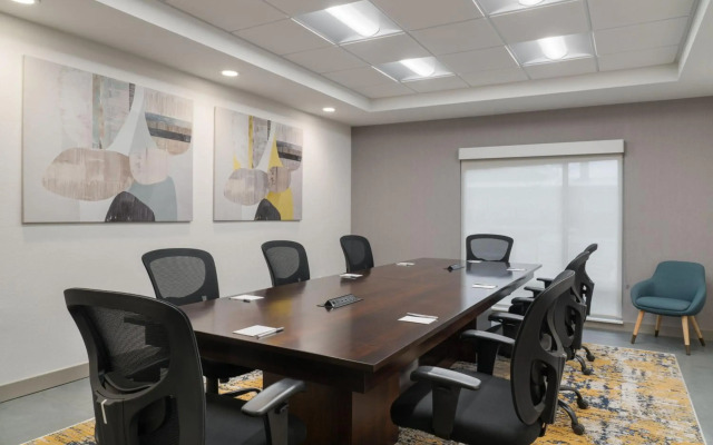 Towneplace Suites By Marriott New Philadelphia