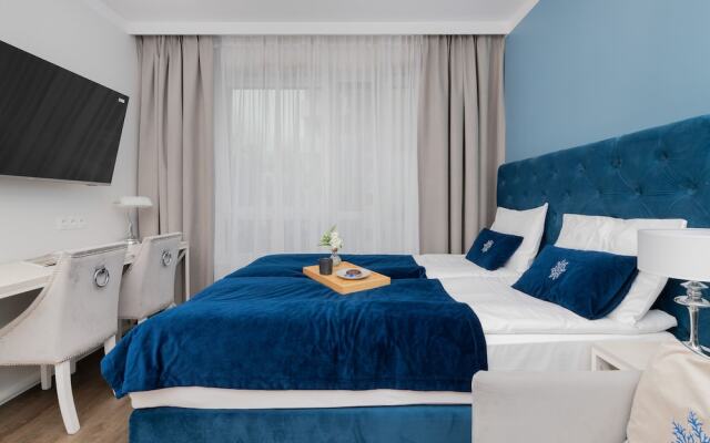 Blue Studio for 4 in Gdansk by Renters