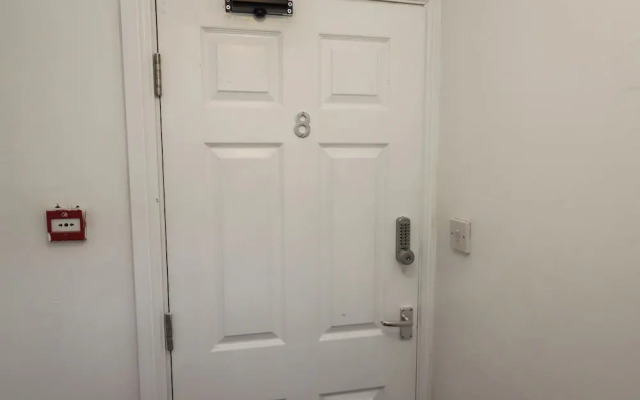 Room 8 Loft Suite Third Floor