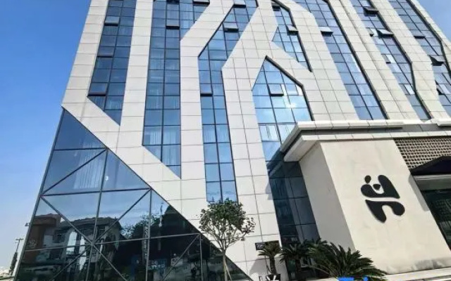 Zhongrong Jingyue Hotel (Tianfu International Airport) – Exterior – Chengdu