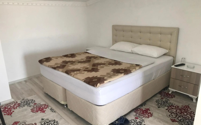Gumus Hotel