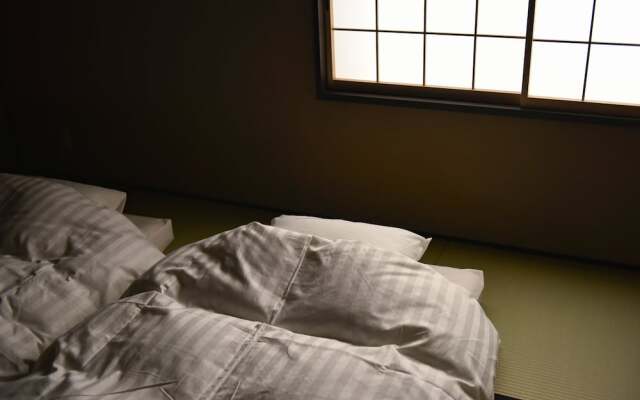 Rin Premium Koki Higashi